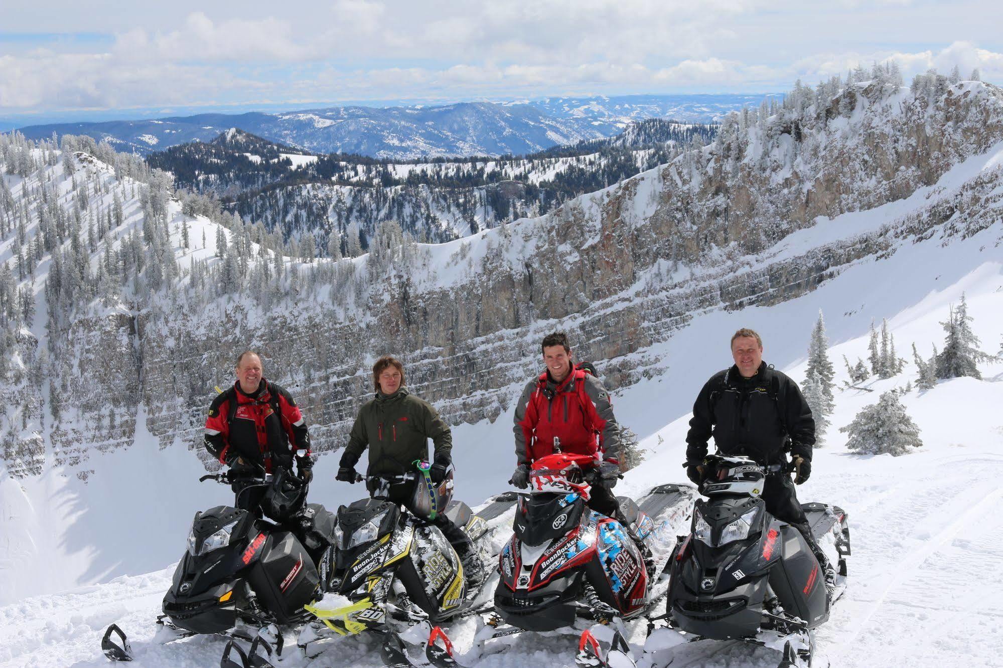 Beaver Creek Lodge Logan Buitenkant foto